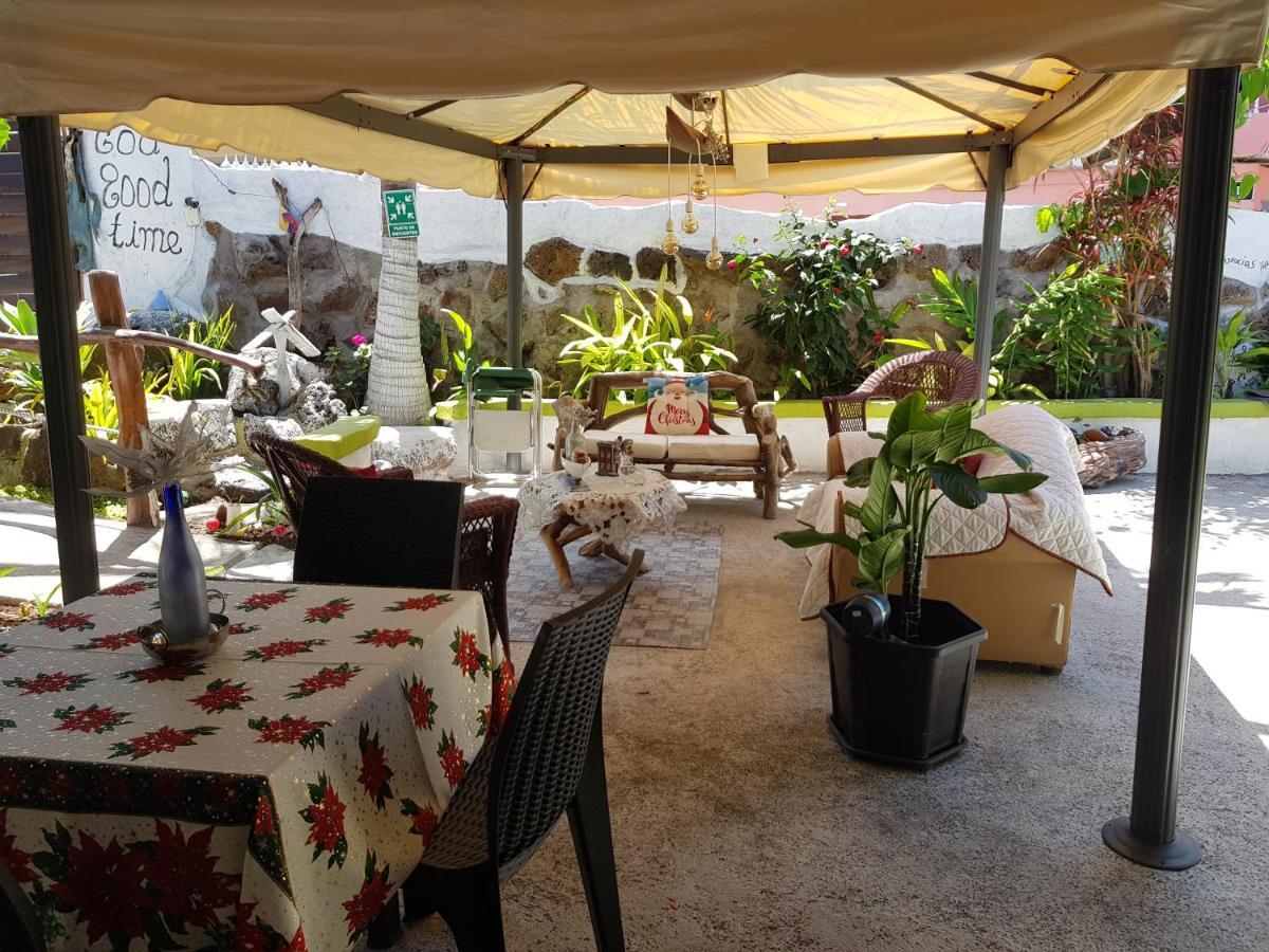 Hostal Cann'S House Puerto Baquerizo Moreno Ngoại thất bức ảnh