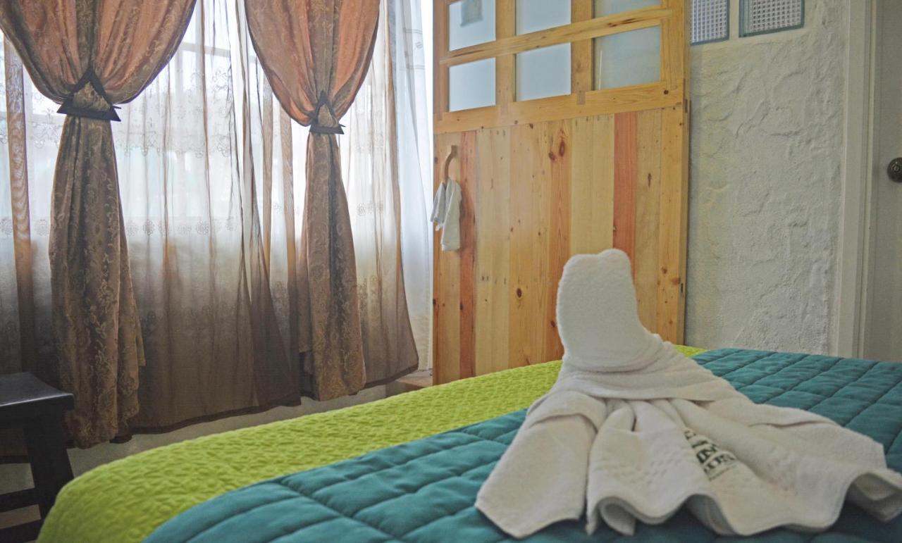 Hostal Cann'S House Puerto Baquerizo Moreno Ngoại thất bức ảnh