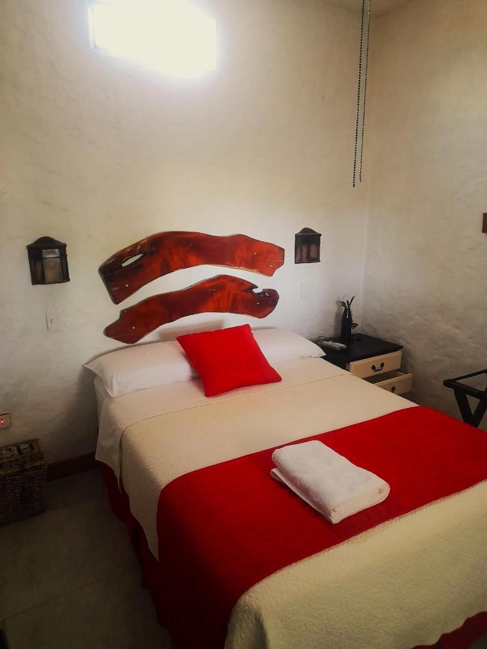 Hostal Cann'S House Puerto Baquerizo Moreno Ngoại thất bức ảnh